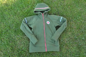 Fleecejacke (Teilungsnähte) mit Käferbutton