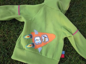 Fleecejacke mit Weltraummotiven