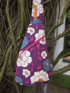 Crossbag lila Blumen