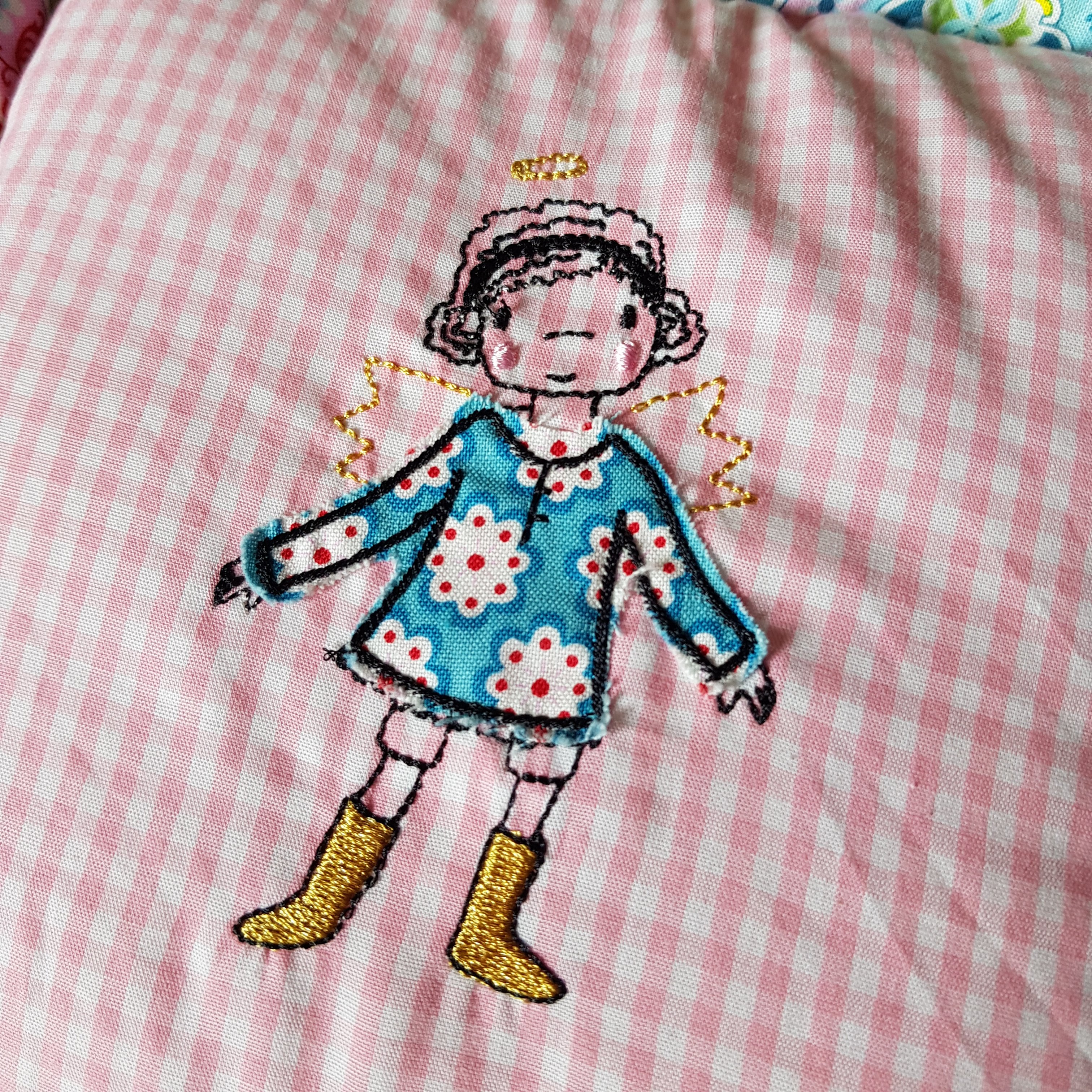 Engel 3 Krabbeldecke Julia